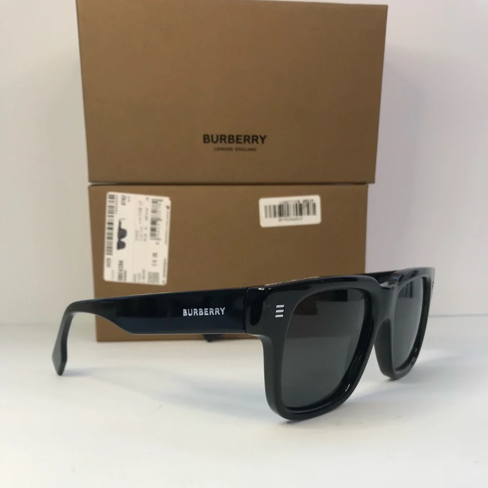 BURBERRY Hayden BE4394 square sunglass black frame with dark grey lenses.